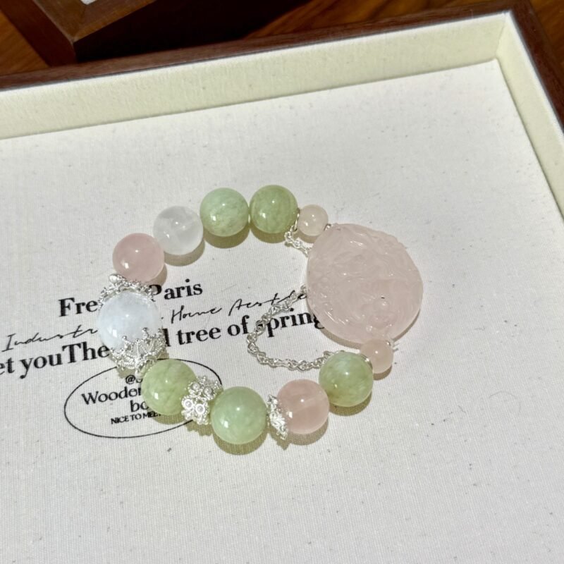 Cui jade pink crystal fox plaque strings